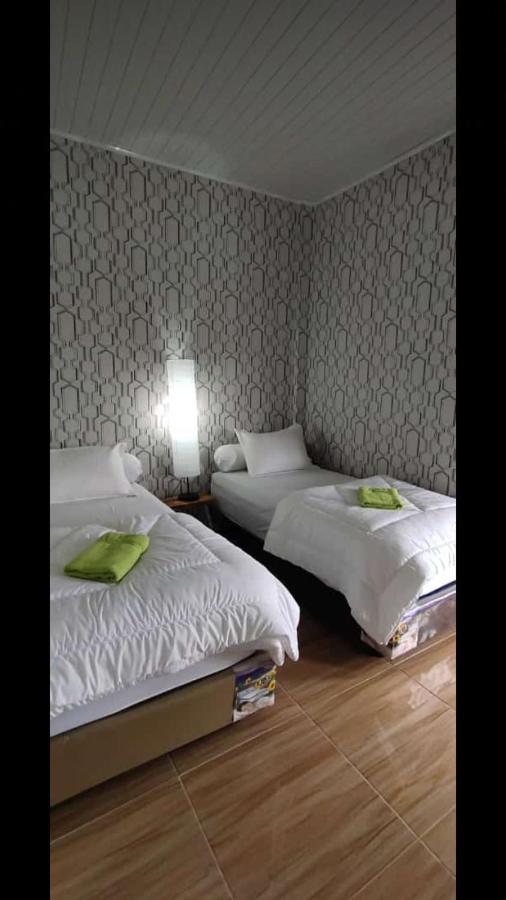 Kana Hasya Homestay "Rumoh Jamee" Meulaboh Esterno foto
